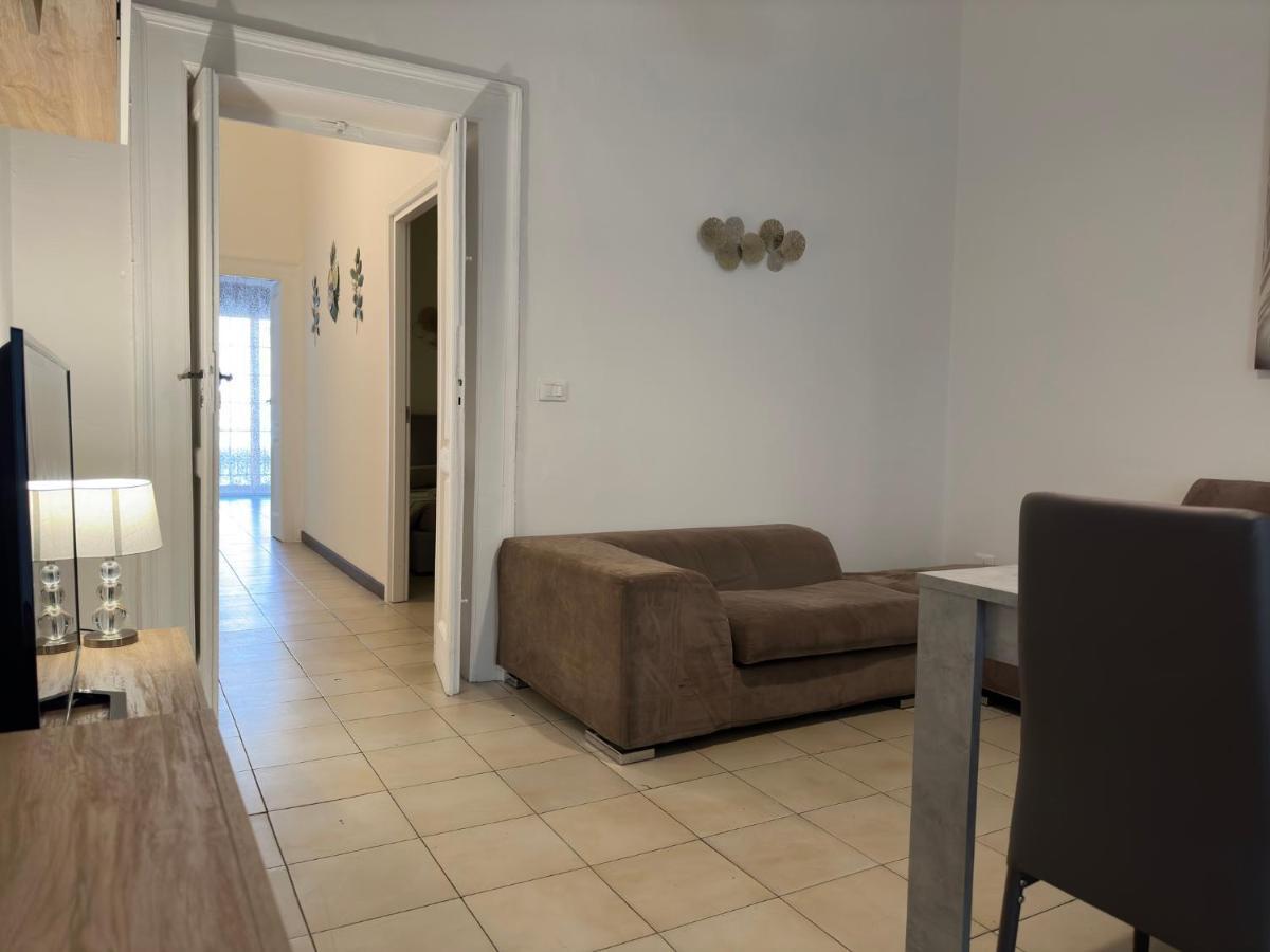 Cconforthotels Appartamento Crispi Bari Buitenkant foto