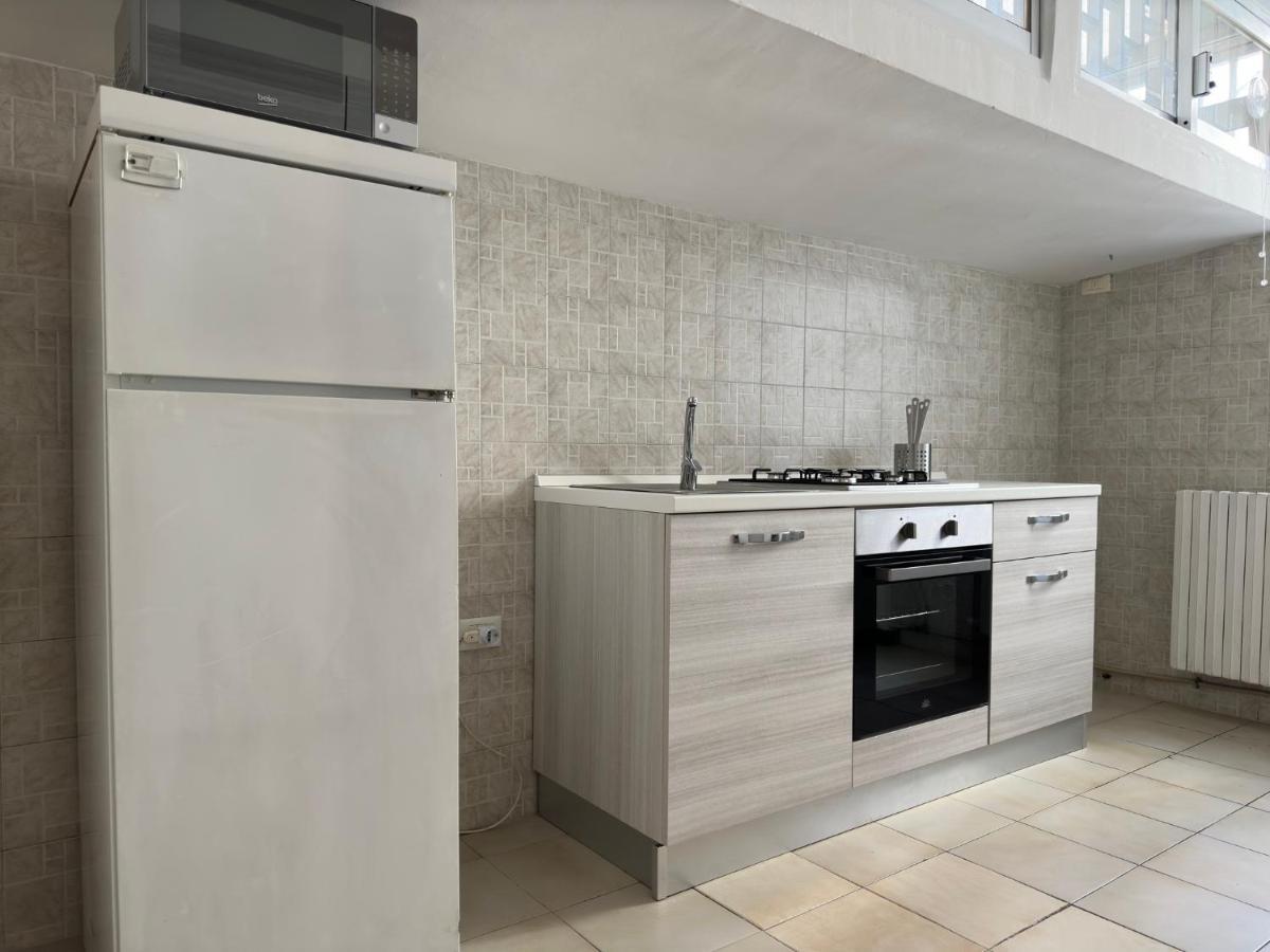 Cconforthotels Appartamento Crispi Bari Buitenkant foto